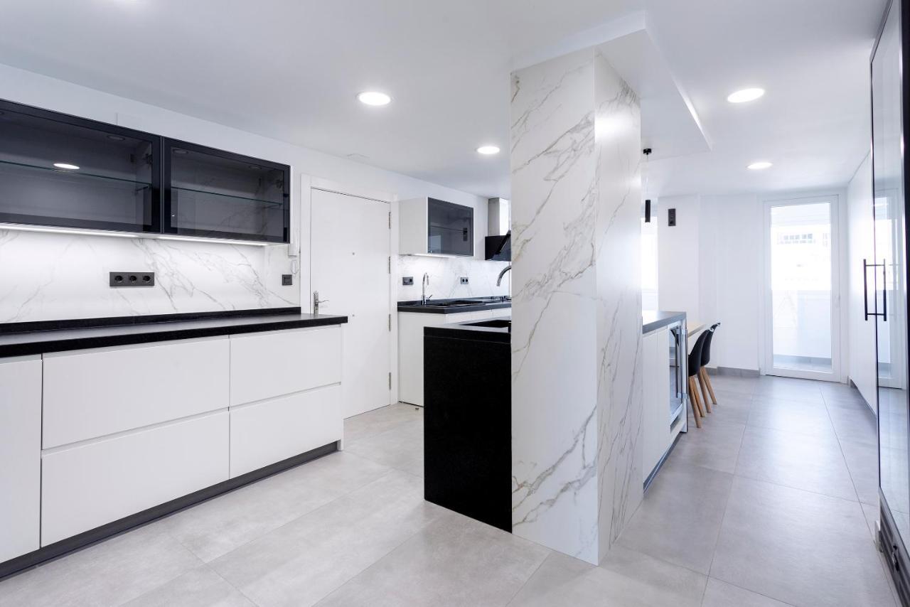 Appartement Malagueta Luz By Renthas à Málaga Extérieur photo